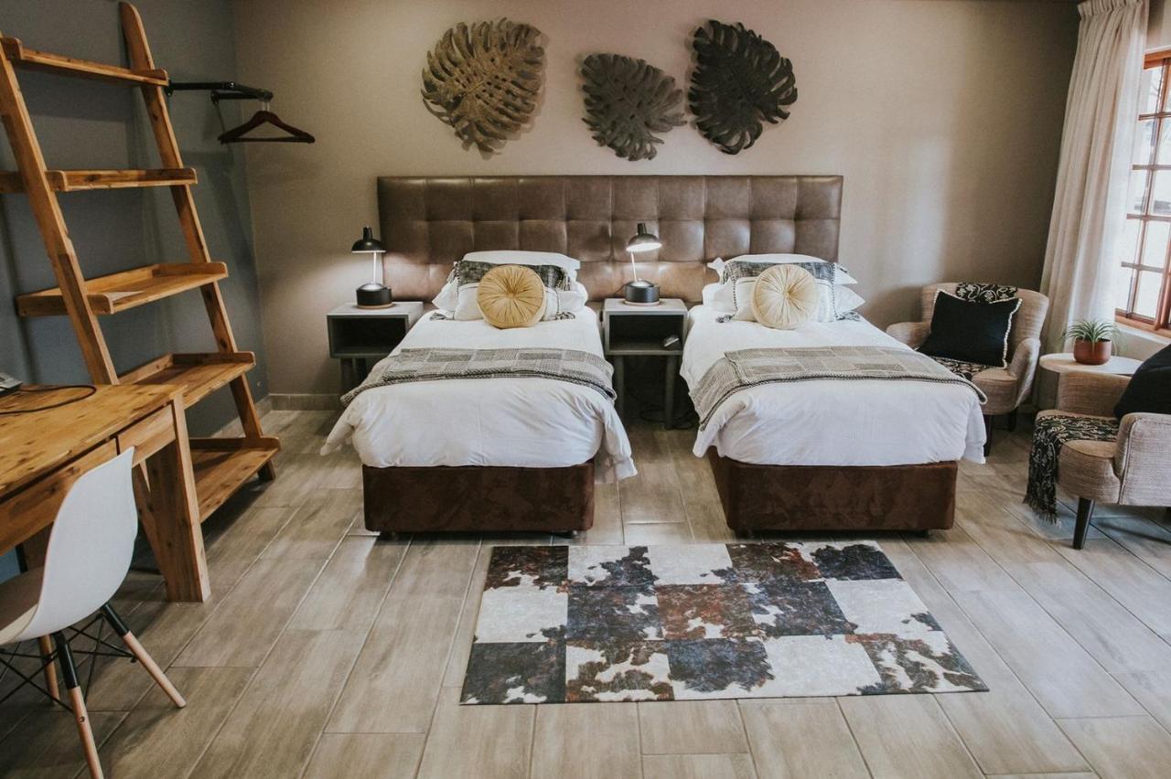 Lowveld Living Guesthouse Mbombela Eksteriør billede