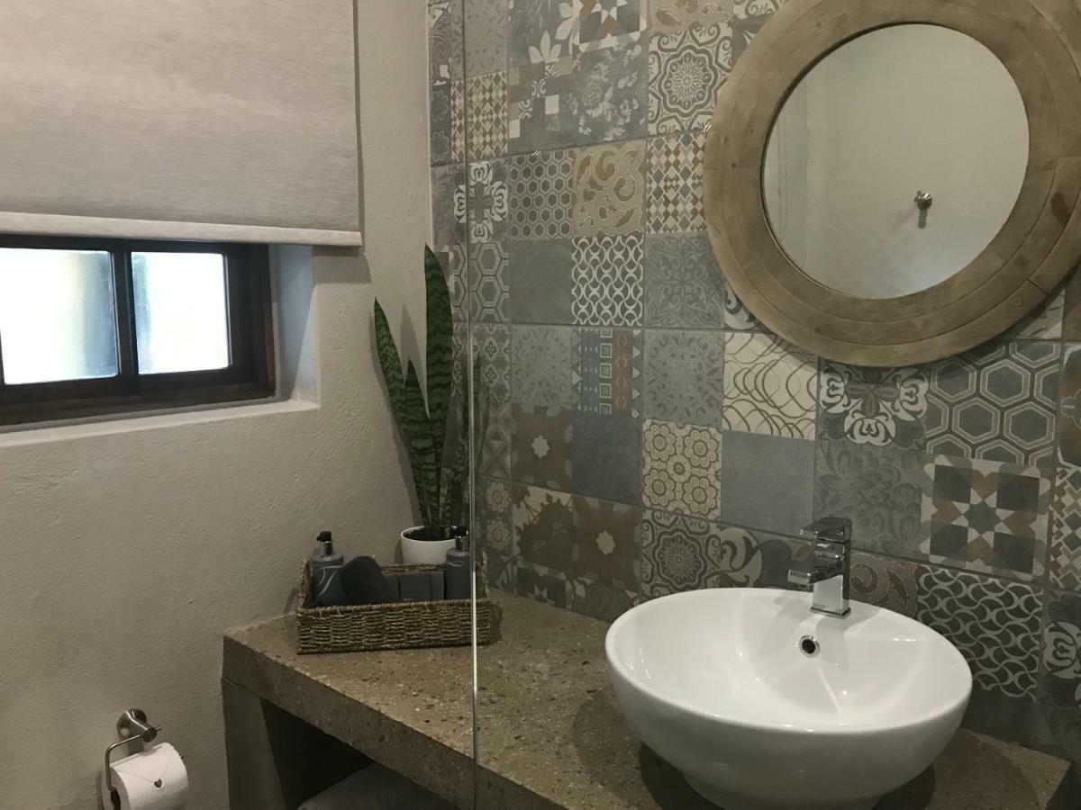 Lowveld Living Guesthouse Mbombela Eksteriør billede