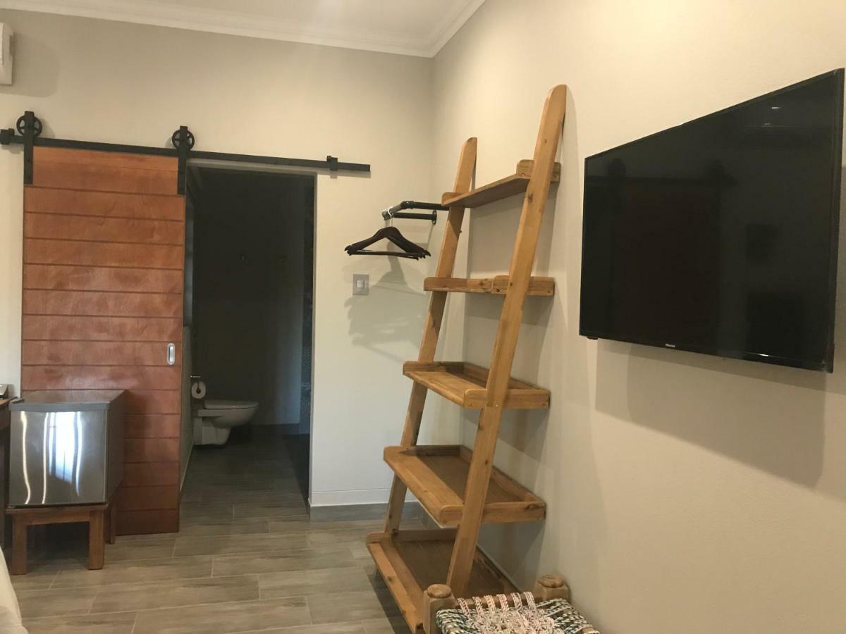Lowveld Living Guesthouse Mbombela Eksteriør billede